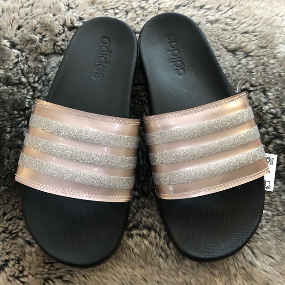 women's adidas ozweego